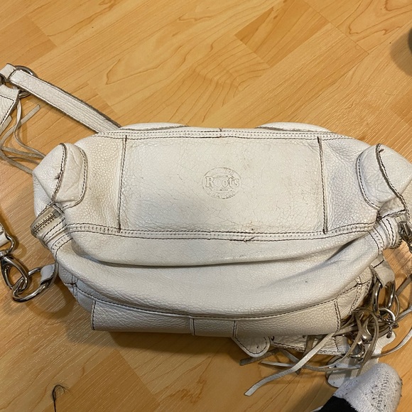 EUC Authentic Roots Leather Tassel handbag. - Picture 2 of 15